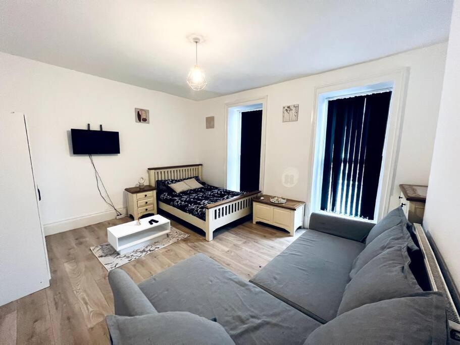 One Bedroom Close To Hyde Park #01 런던 외부 사진